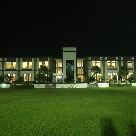 Disa Hotel Anantaragreens المظهر الخارجي الصورة